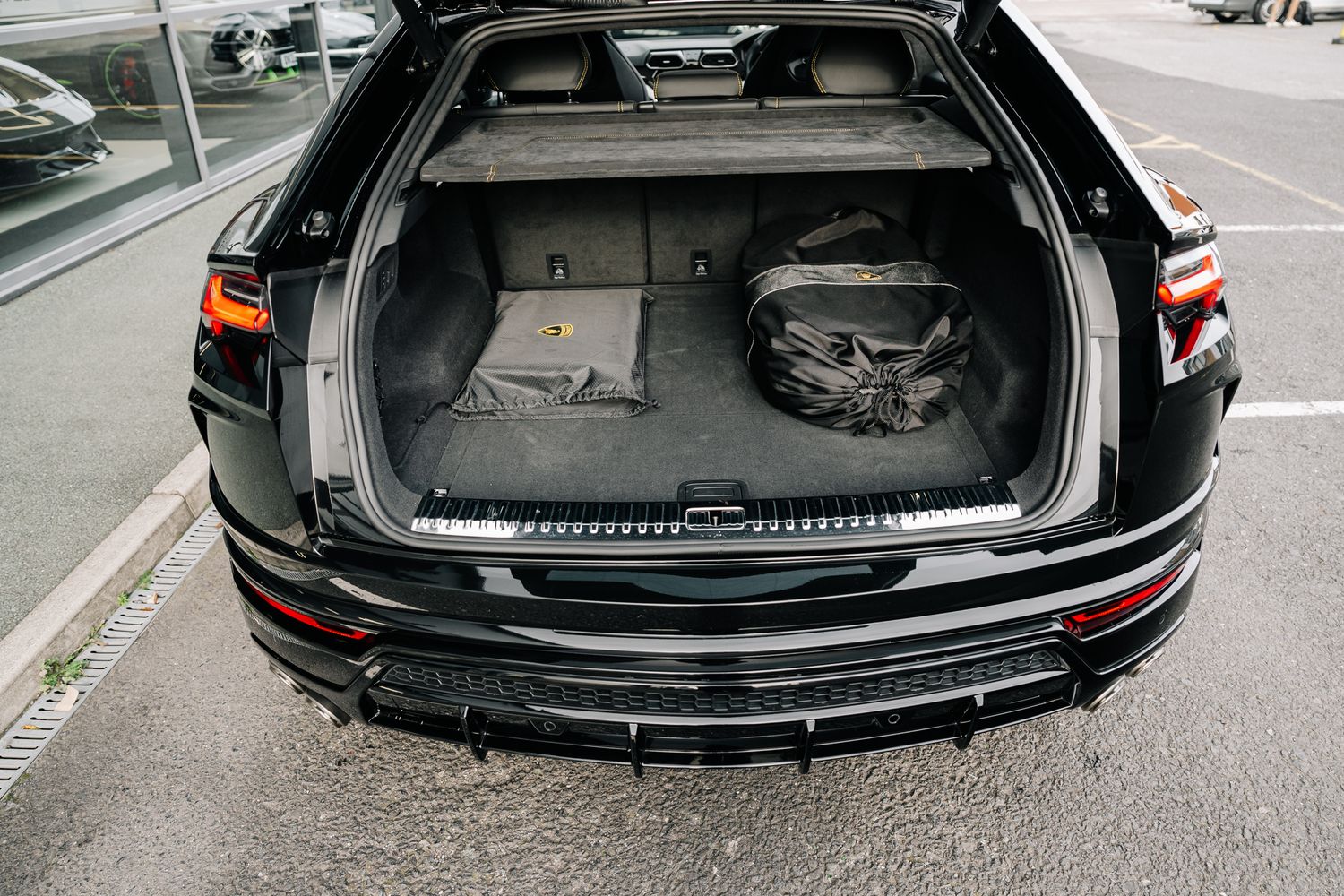 Lamborghini Urus V8 Auto