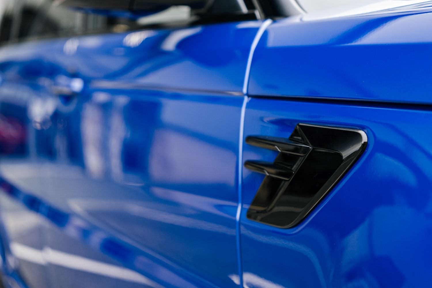 Land Rover Range Rover Sport SVR S/C Auto