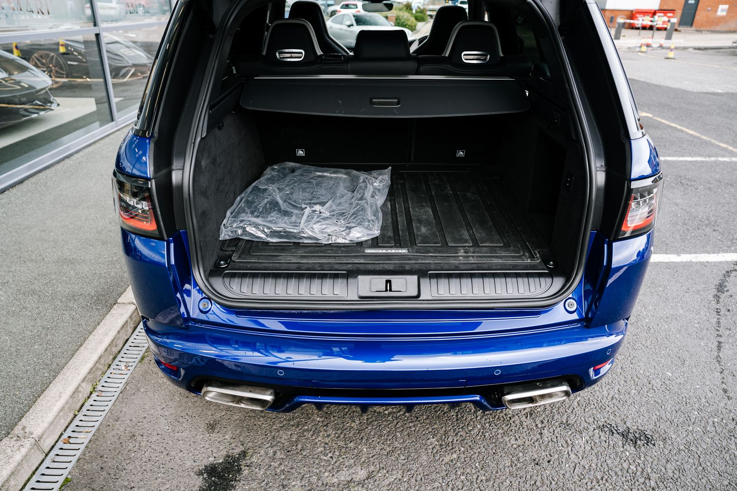 Land Rover Range Rover Sport SVR S/C Auto