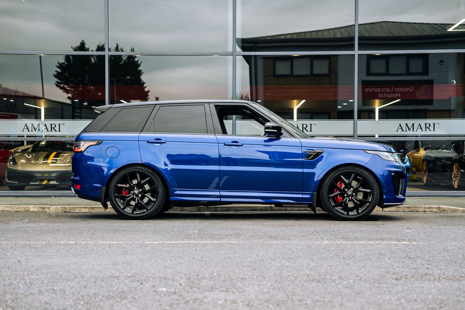 Land Rover Range Rover Sport SVR S/C Auto