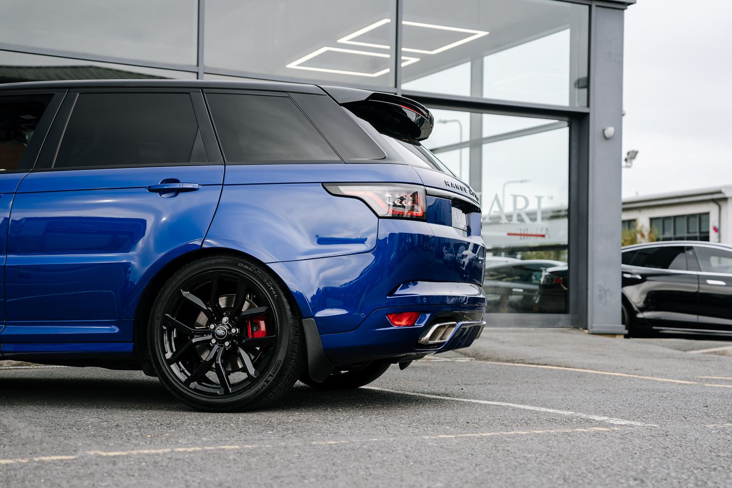 Land Rover Range Rover Sport SVR S/C Auto
