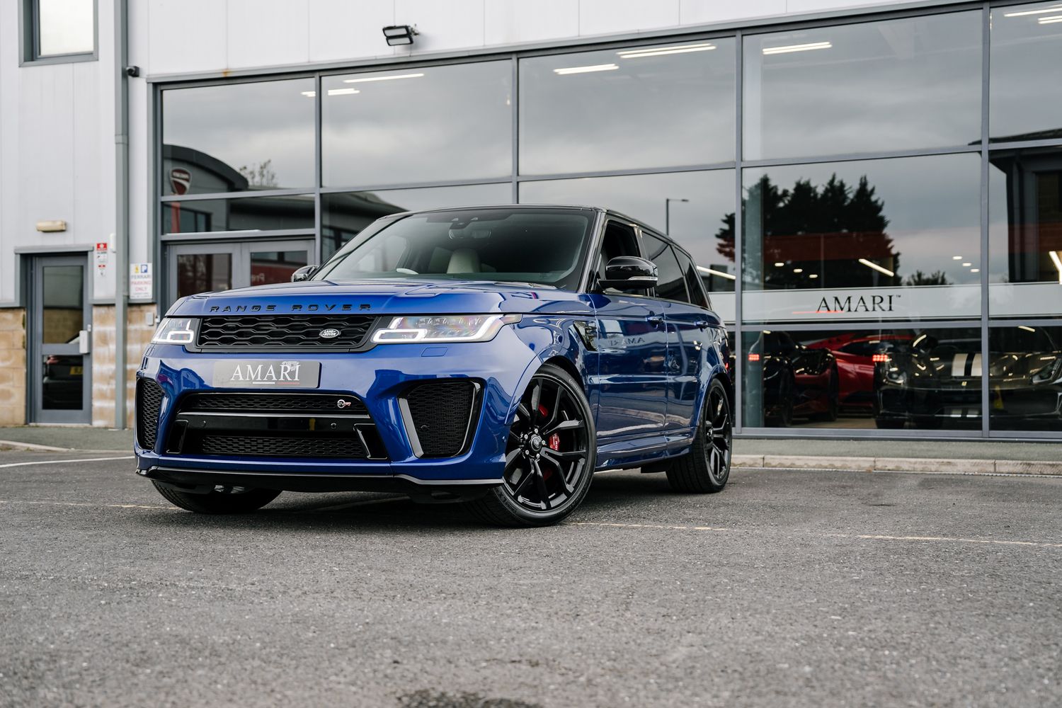 Land Rover Range Rover Sport SVR S/C Auto
