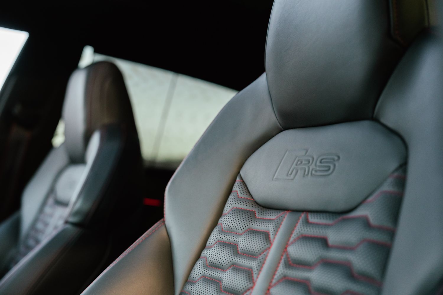 Audi RS Q8 Carbon Black TFSI MHEV Quattro Auto