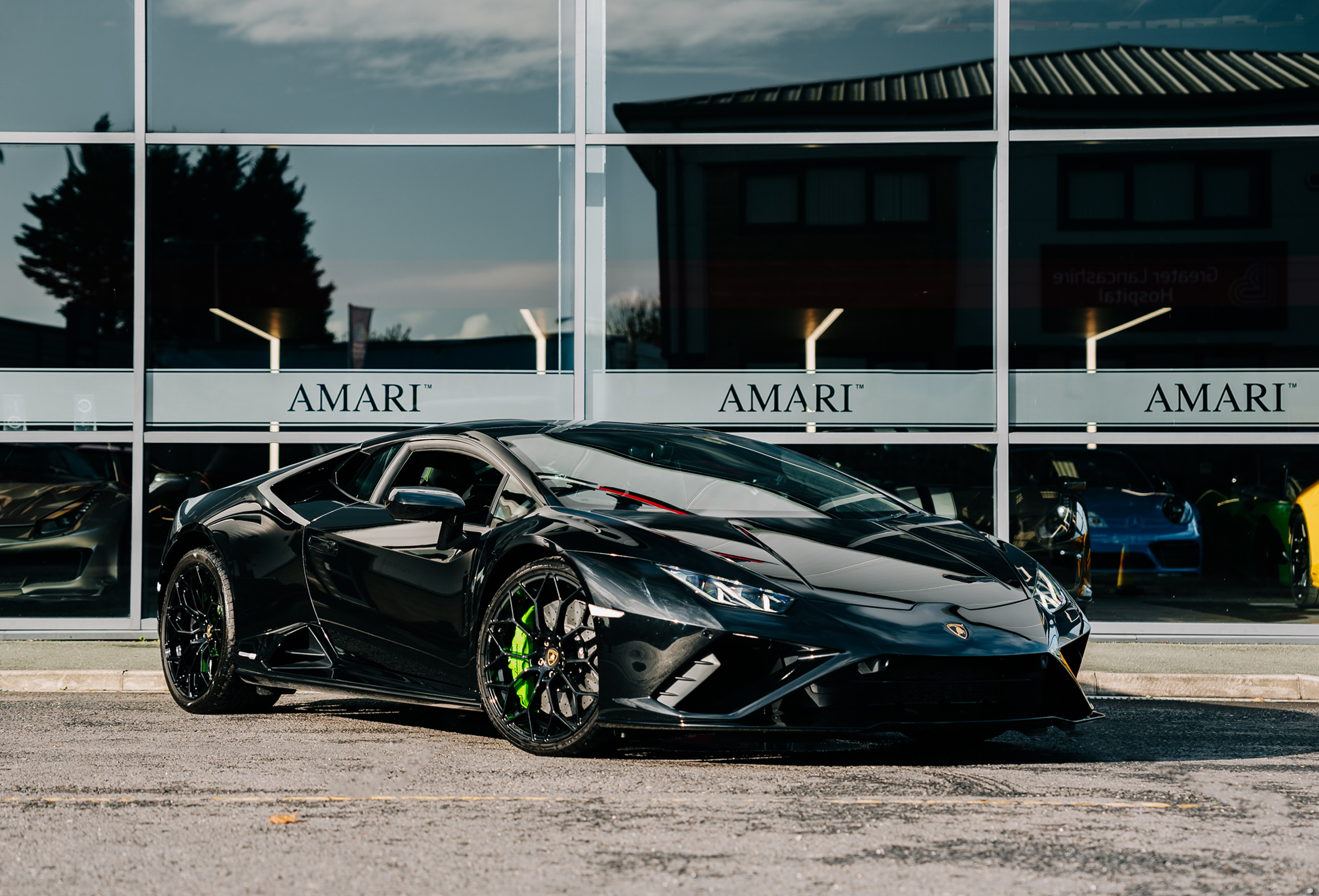 Previously Sold Lamborghini | AMARI™ Supercars