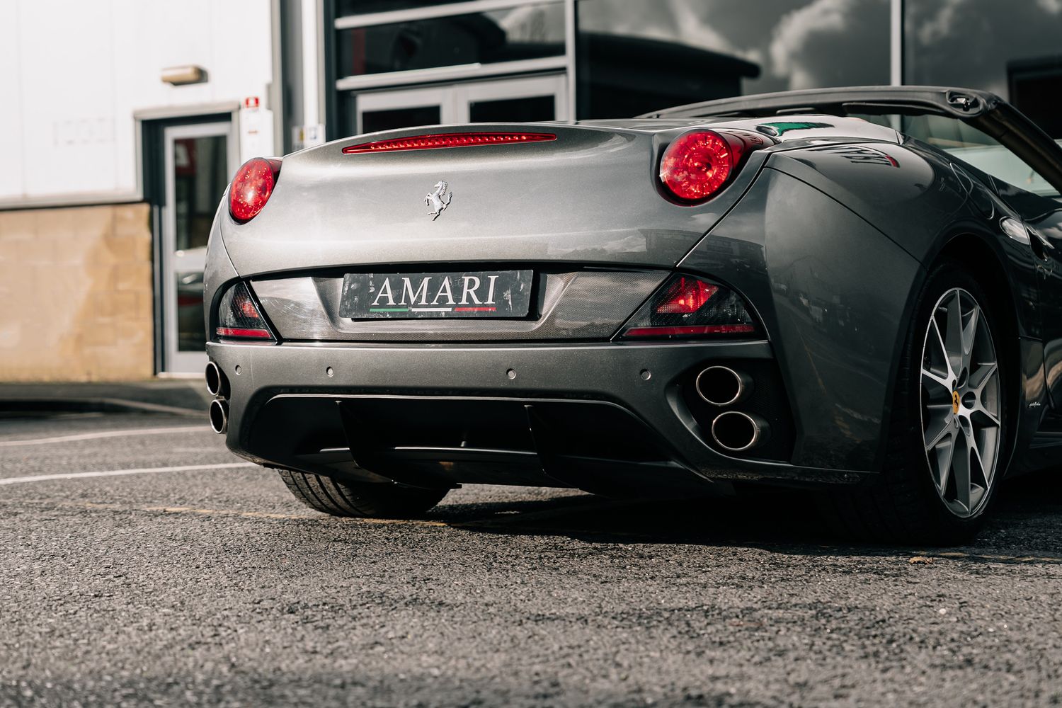 Ferrari California