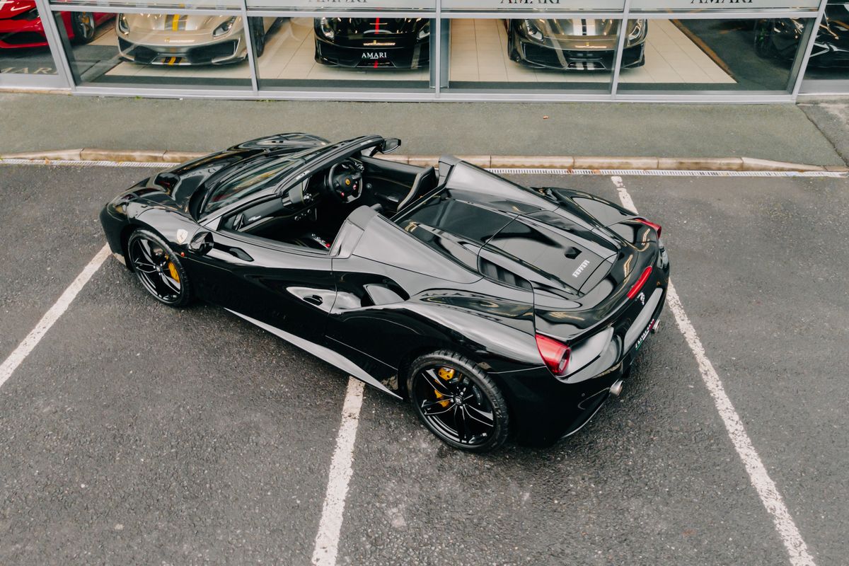 Ferrari 488 Spider