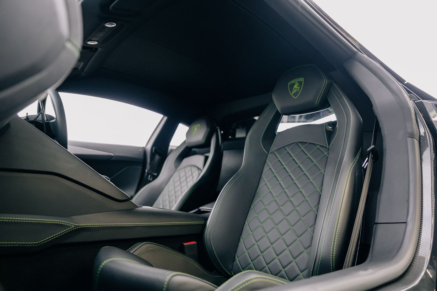 Lamborghini Aventador S LP 740-4 LP 740-4