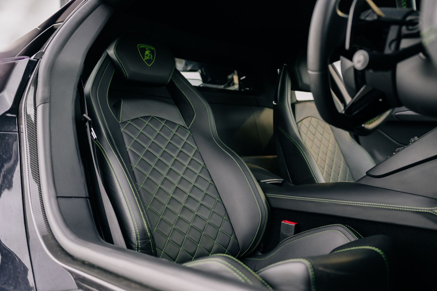 Lamborghini Aventador S LP 740-4 LP 740-4