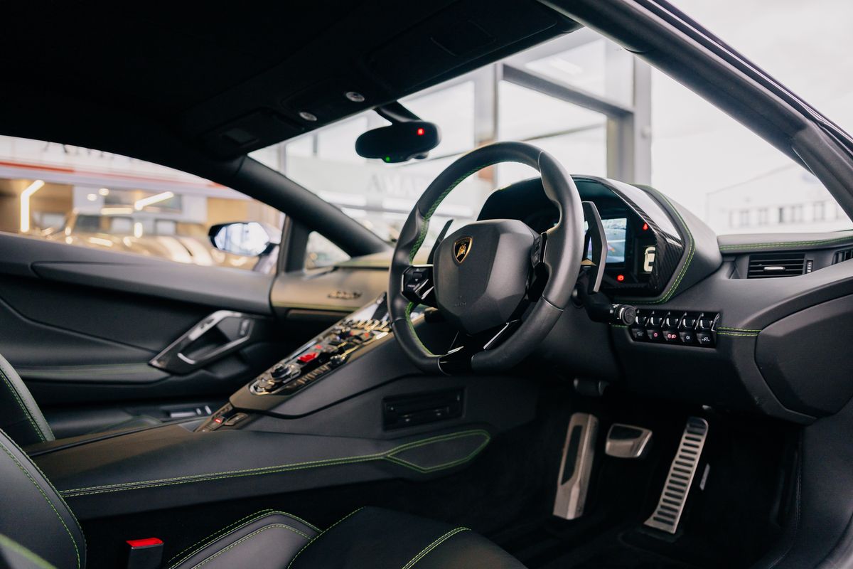 Lamborghini Aventador S LP 740-4 LP 740-4