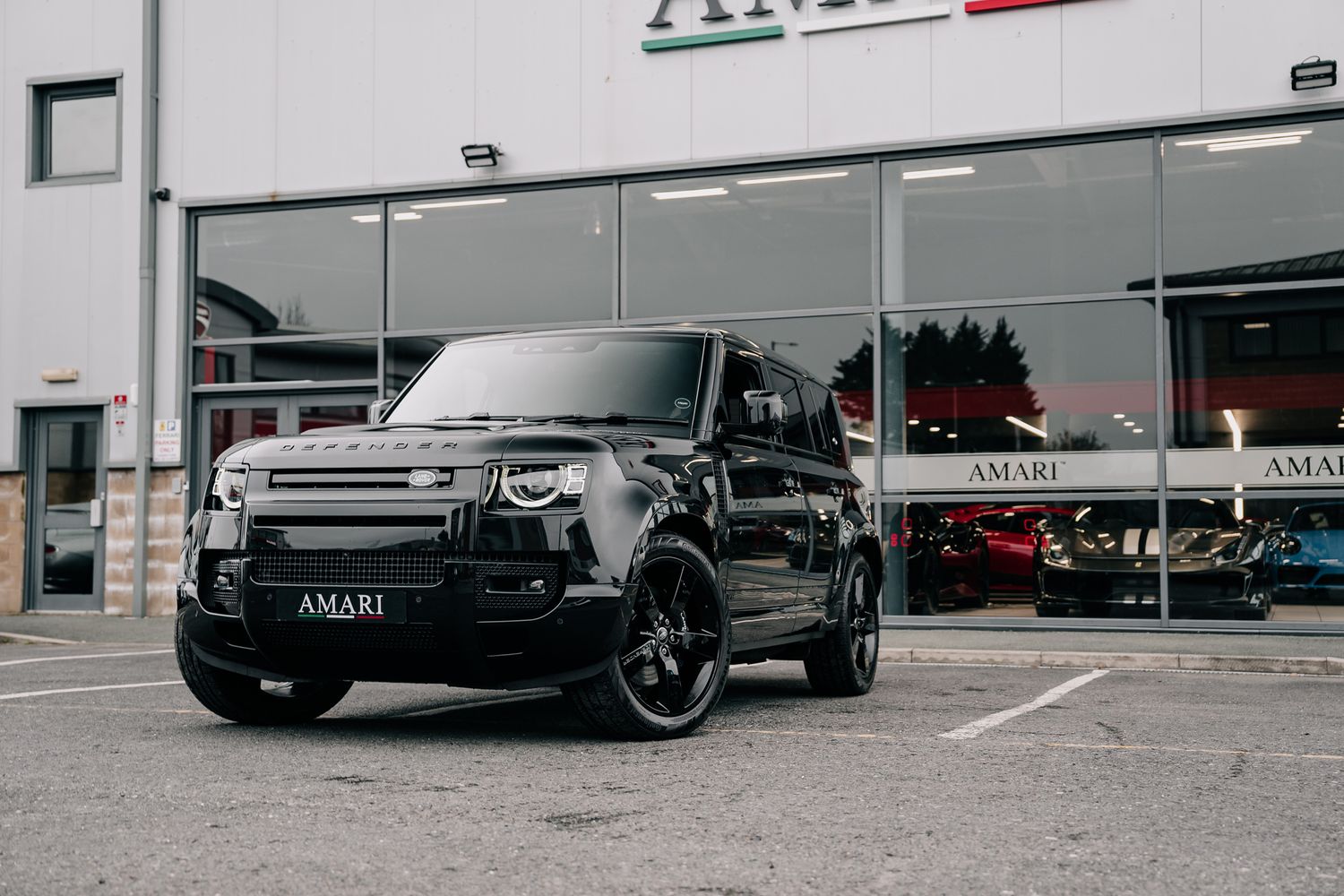 Land Rover Defender 110 V8 P525 Auto