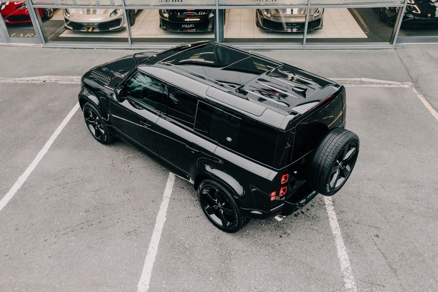 Land Rover Defender 110 V8 P525 Auto