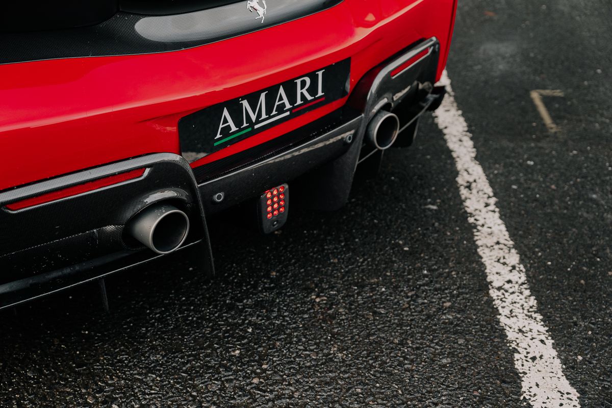 Ferrari 488 Pista Piloti