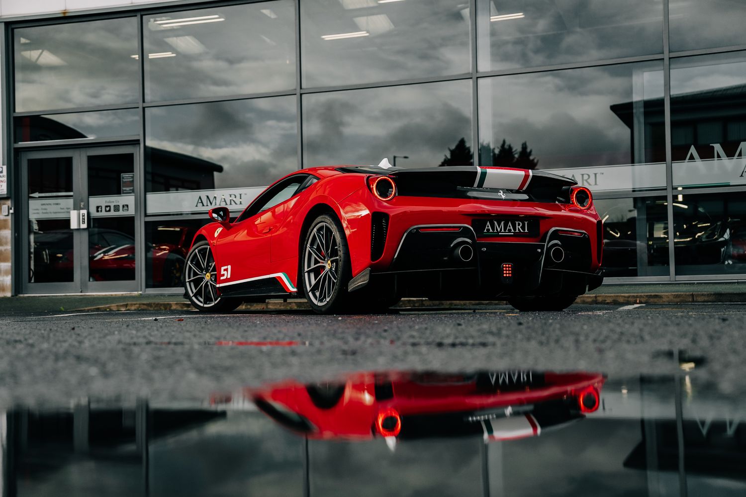 Ferrari 488 Pista Piloti