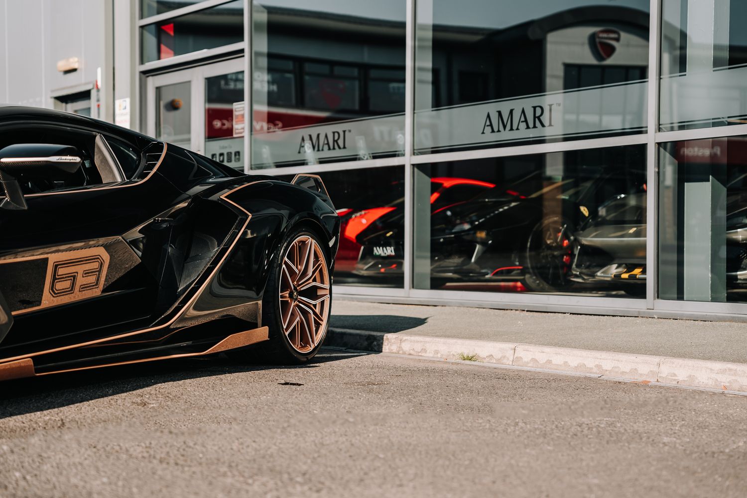 Lamborghini SIÁN FKP 37 MHEV S-A