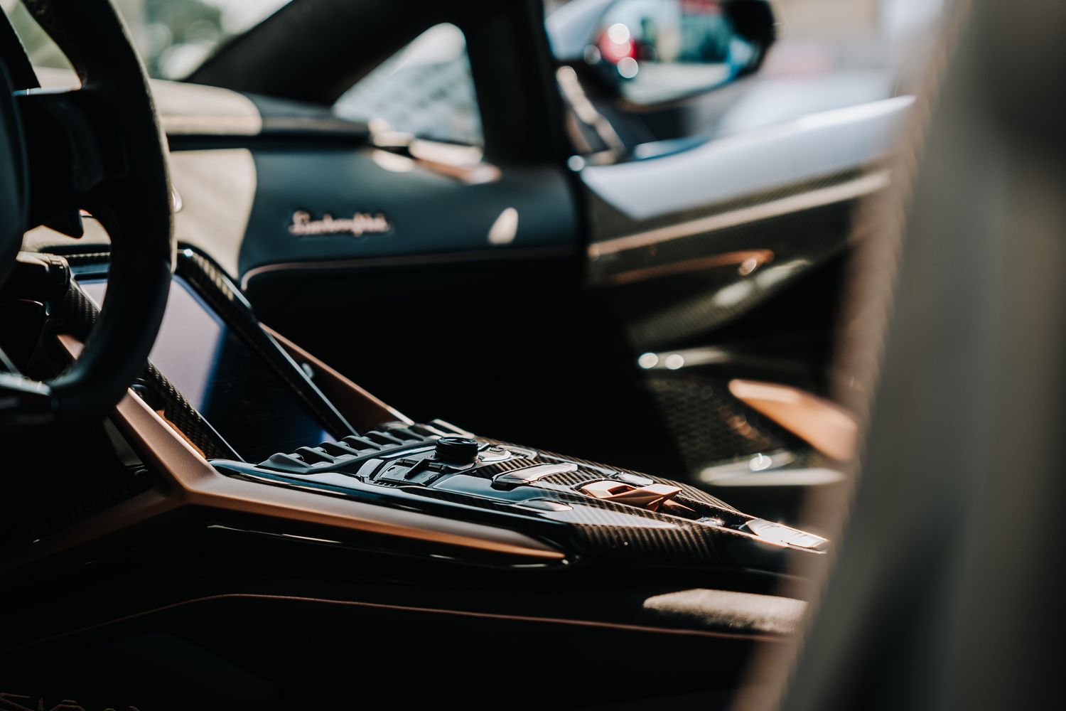 Lamborghini SIÁN FKP 37 MHEV S-A