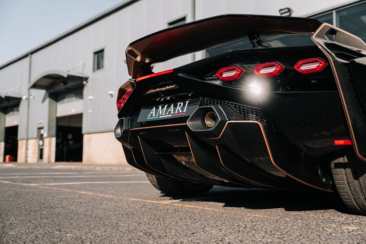 Lamborghini SIÁN FKP 37 MHEV S-A