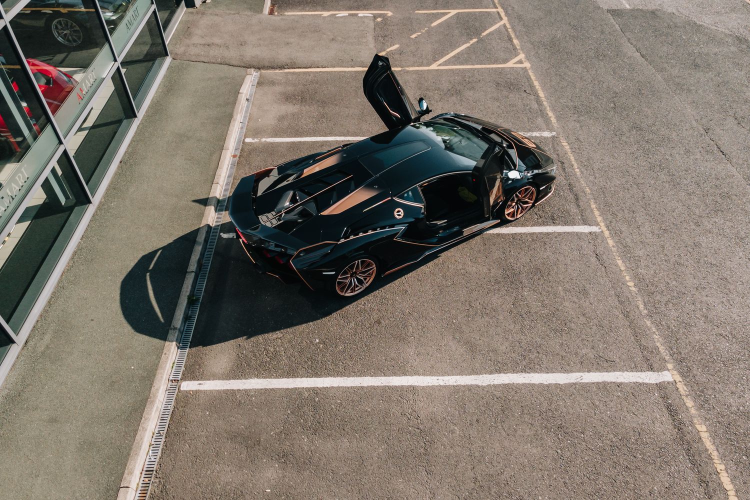 Lamborghini SIÁN FKP 37 MHEV S-A