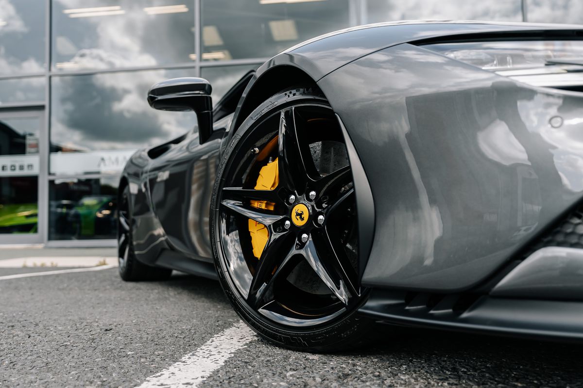 Ferrari SF90 Stradale