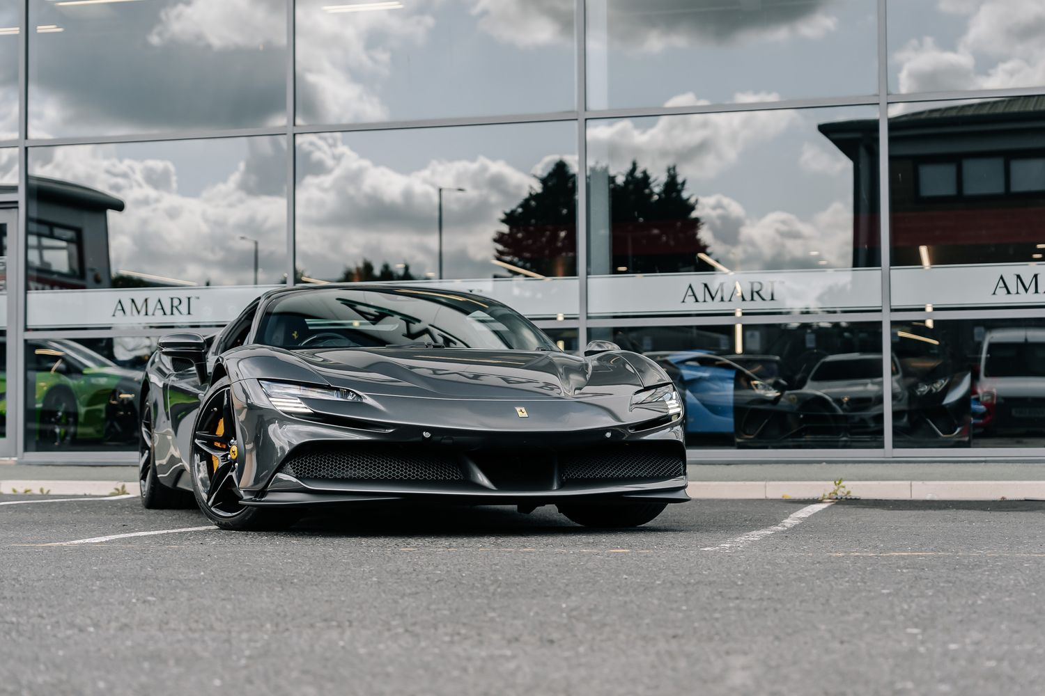 Ferrari SF90 Stradale