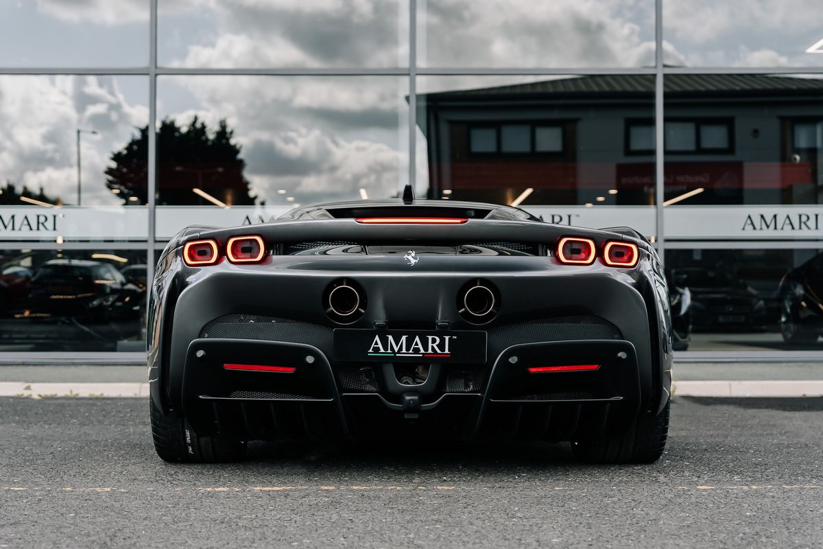 Ferrari SF90 Stradale