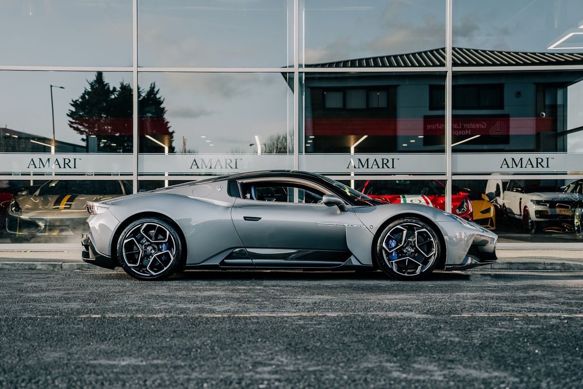 Maserati MC20