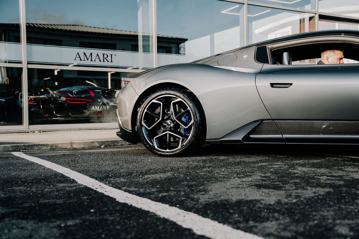 Maserati MC20