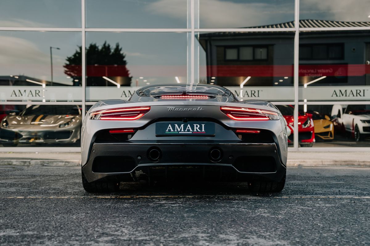 Maserati MC20