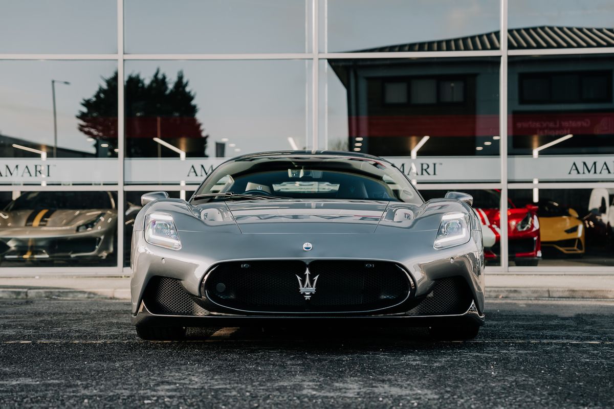 Maserati MC20