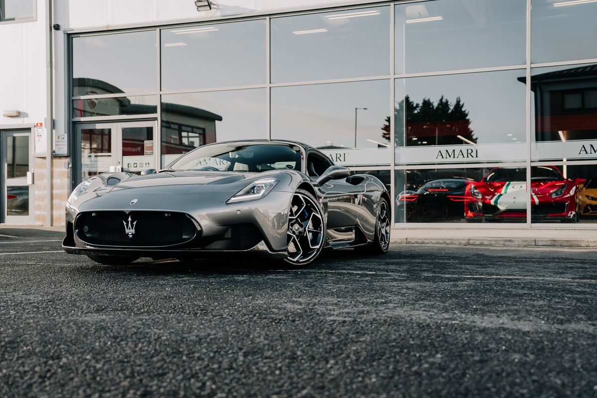Maserati MC20