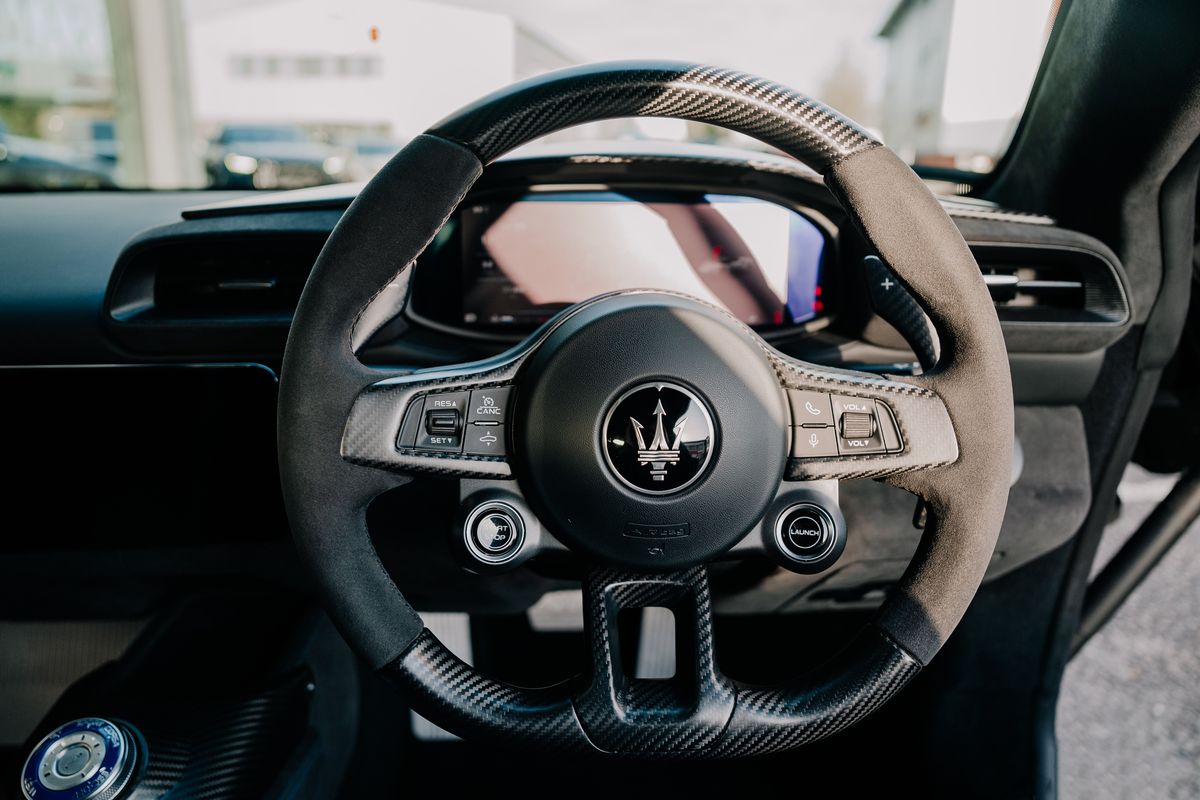 Maserati MC20
