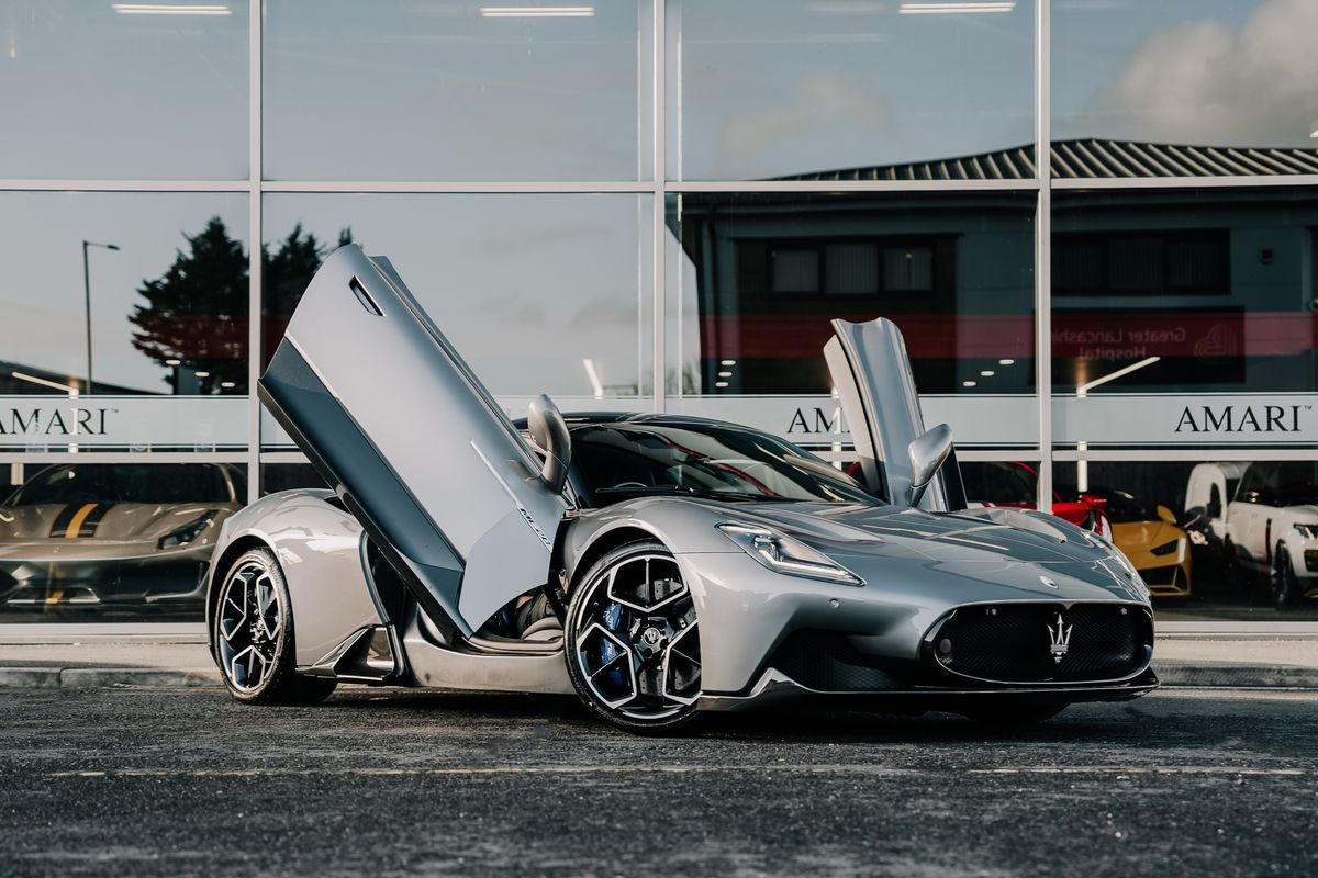 Maserati MC20