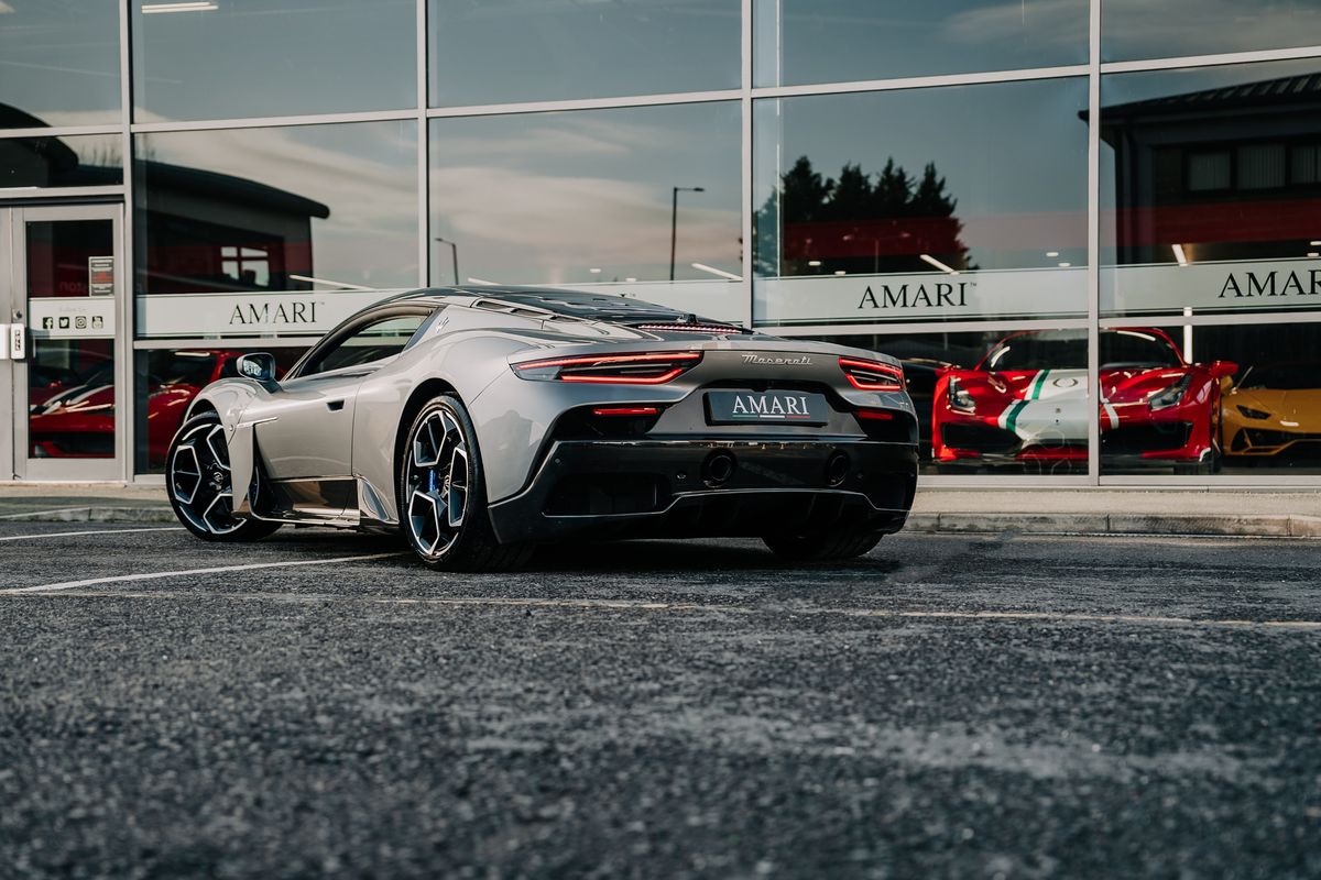Maserati MC20