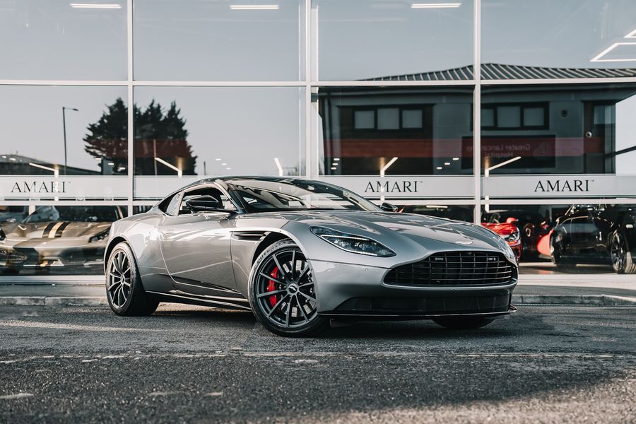 2019 Aston Martin DB11 AMR V12