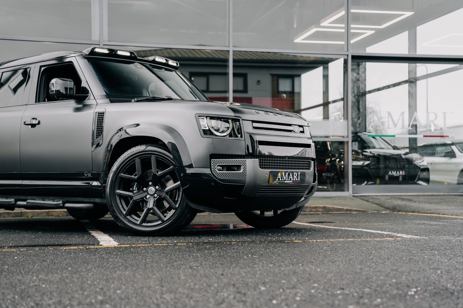 Land Rover Defender V8 Carpathian Edition Defender V8 Carpathian Edition