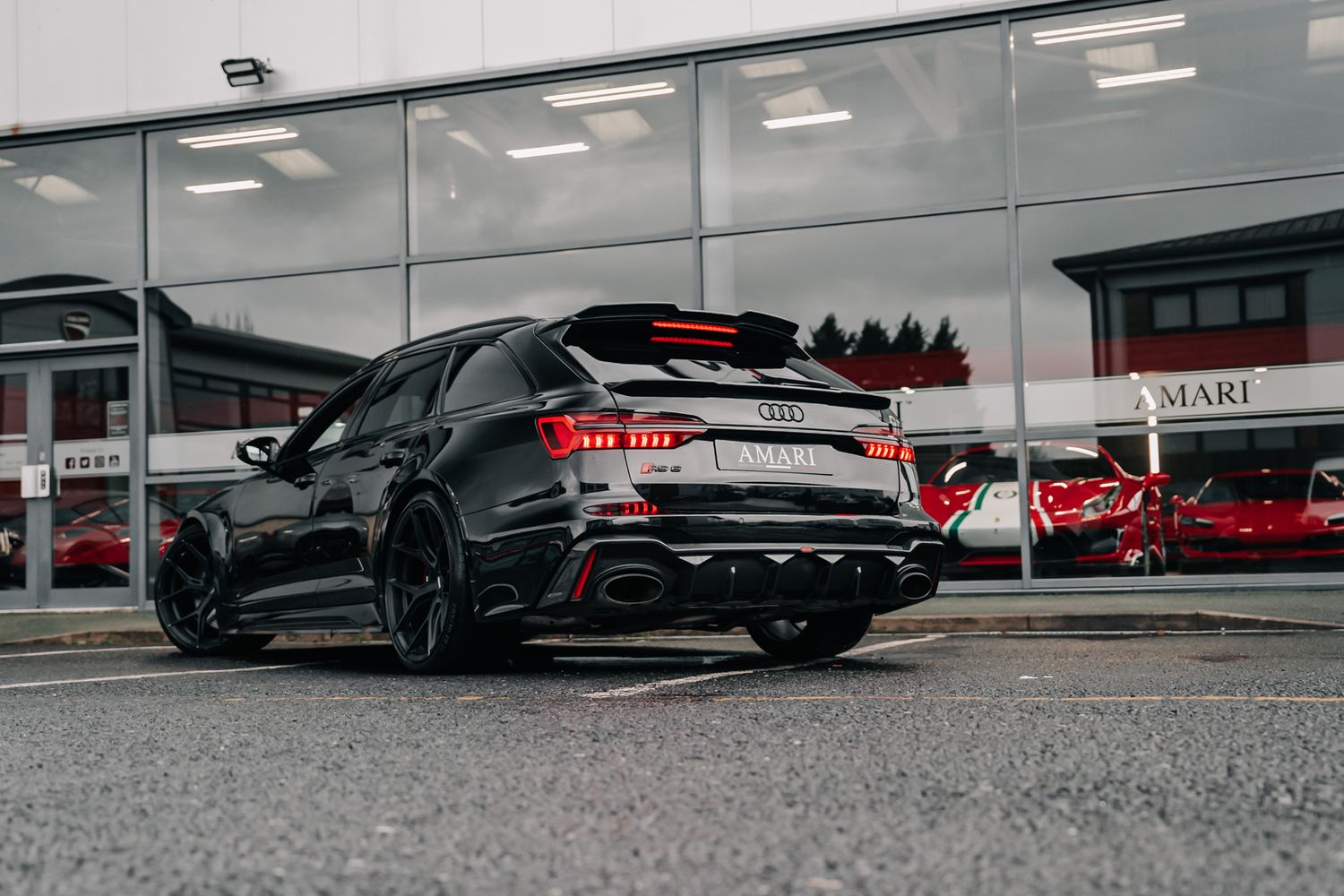 Audi RS6 Carbon Black V8 by URBAN TFSI MHEV Quattro Auto