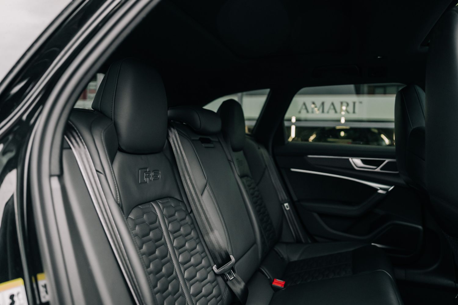 Audi RS6 Carbon Black V8 by URBAN TFSI MHEV Quattro Auto