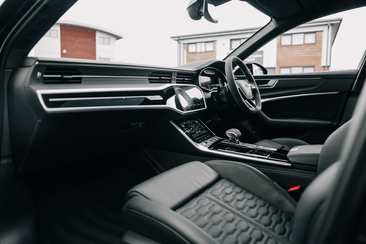 Audi RS6 Carbon Black V8 by URBAN TFSI MHEV Quattro Auto