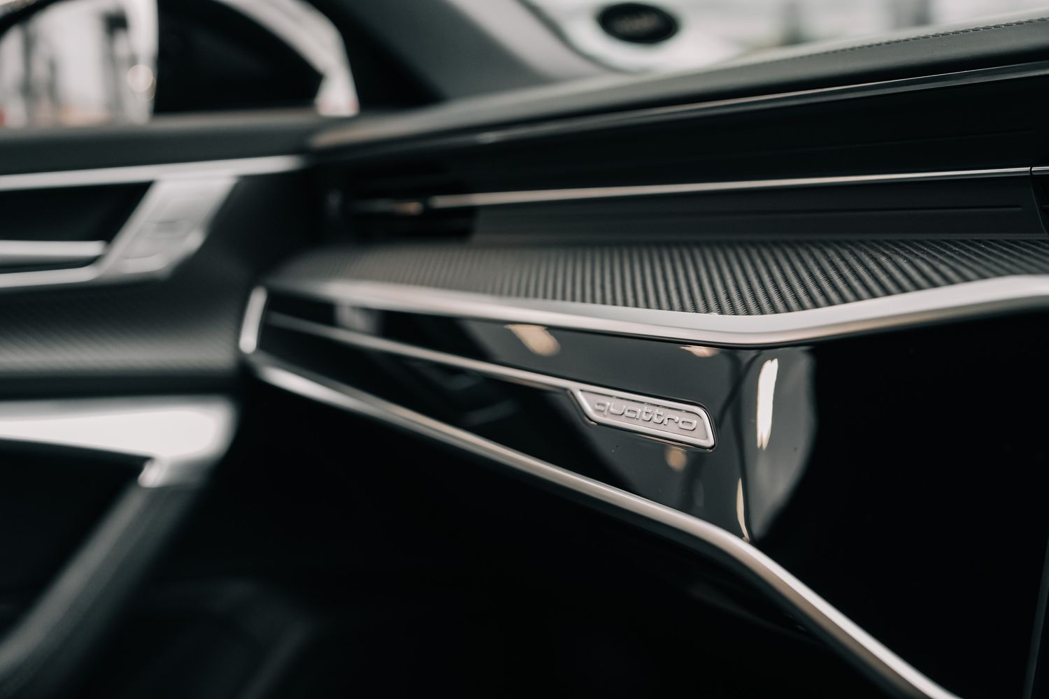 Audi RS6 Carbon Black V8 by URBAN TFSI MHEV Quattro Auto