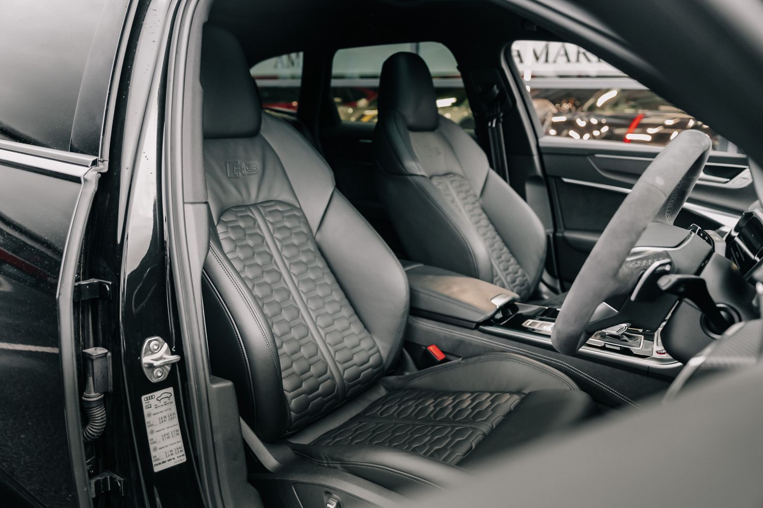 Audi RS6 Carbon Black V8 by URBAN TFSI MHEV Quattro Auto