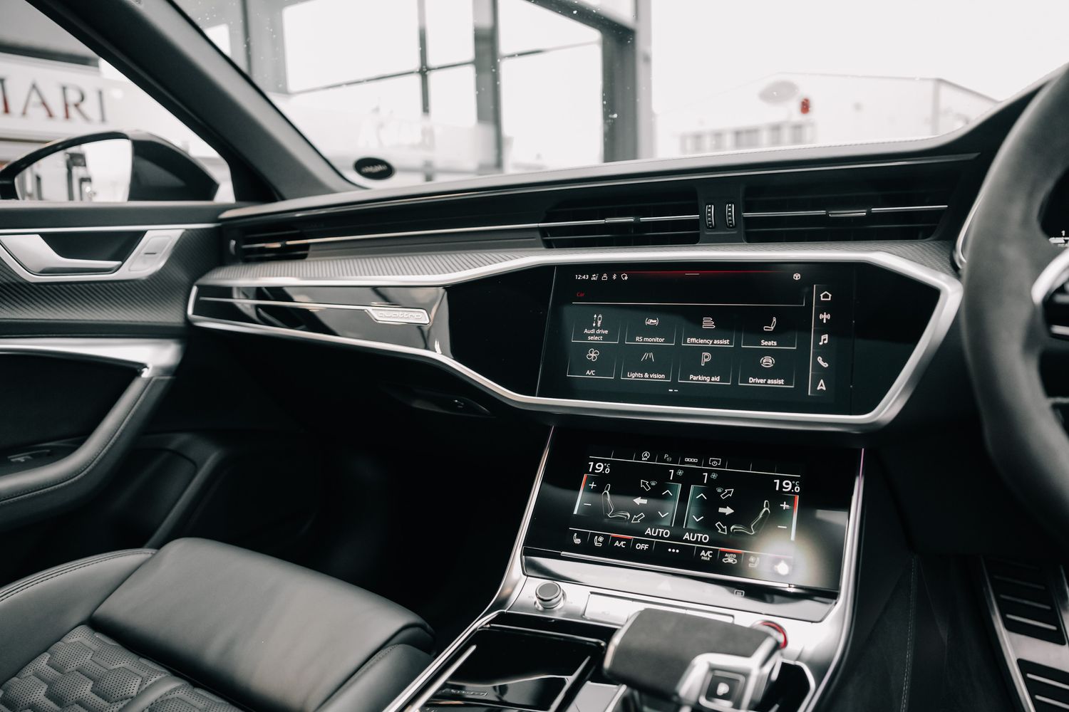 Audi RS6 Carbon Black V8 by URBAN TFSI MHEV Quattro Auto