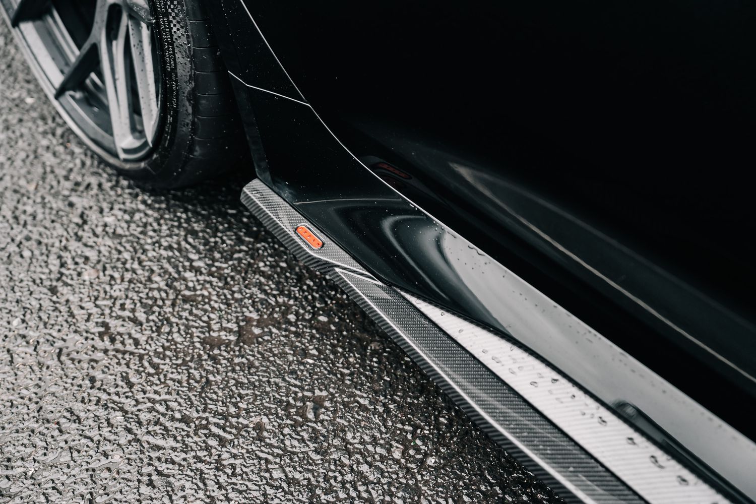 Audi RS6 Carbon Black V8 by URBAN TFSI MHEV Quattro Auto