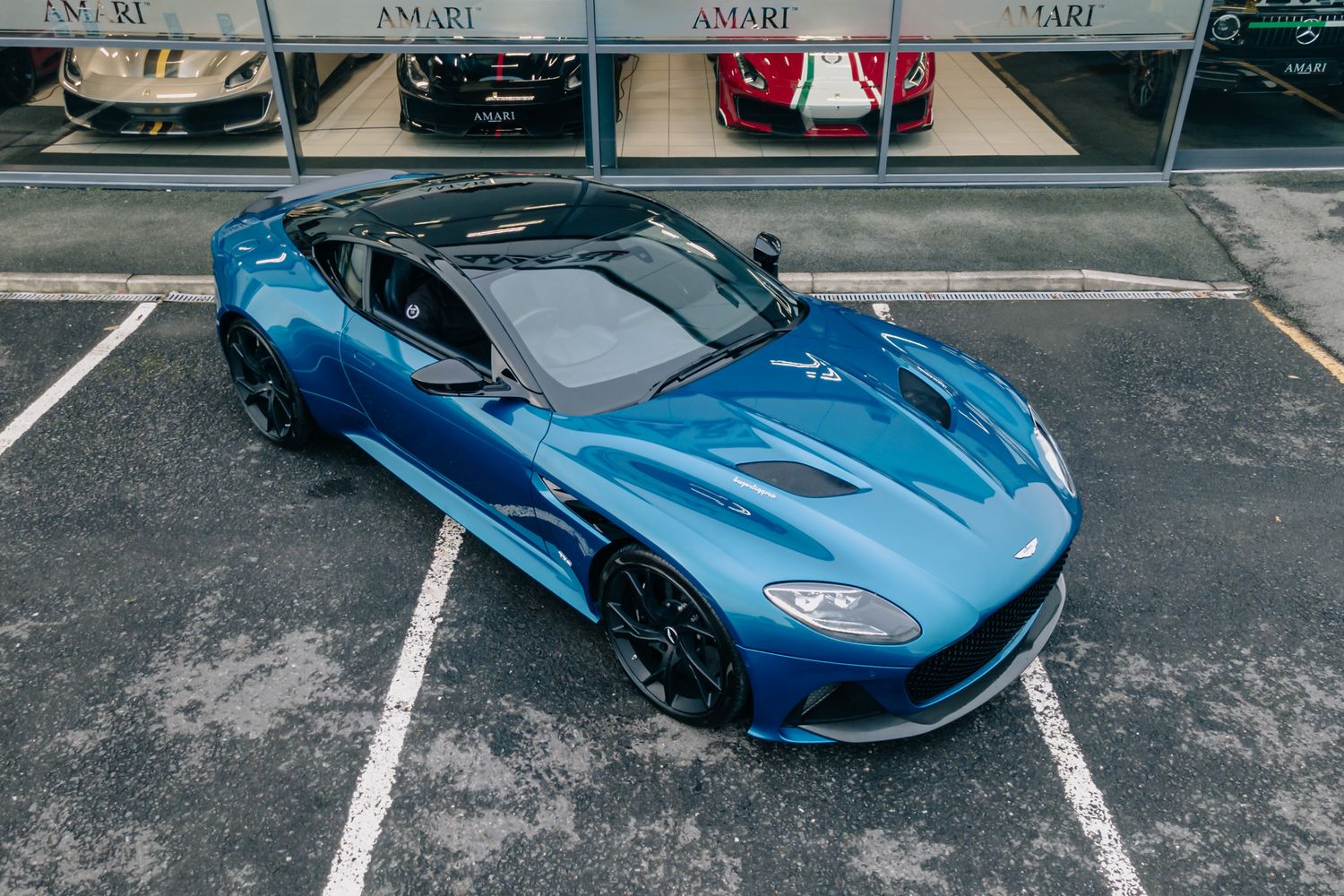 Aston Martin DBS Superleggera DBS SUPERLEGGERA V12 AUTO