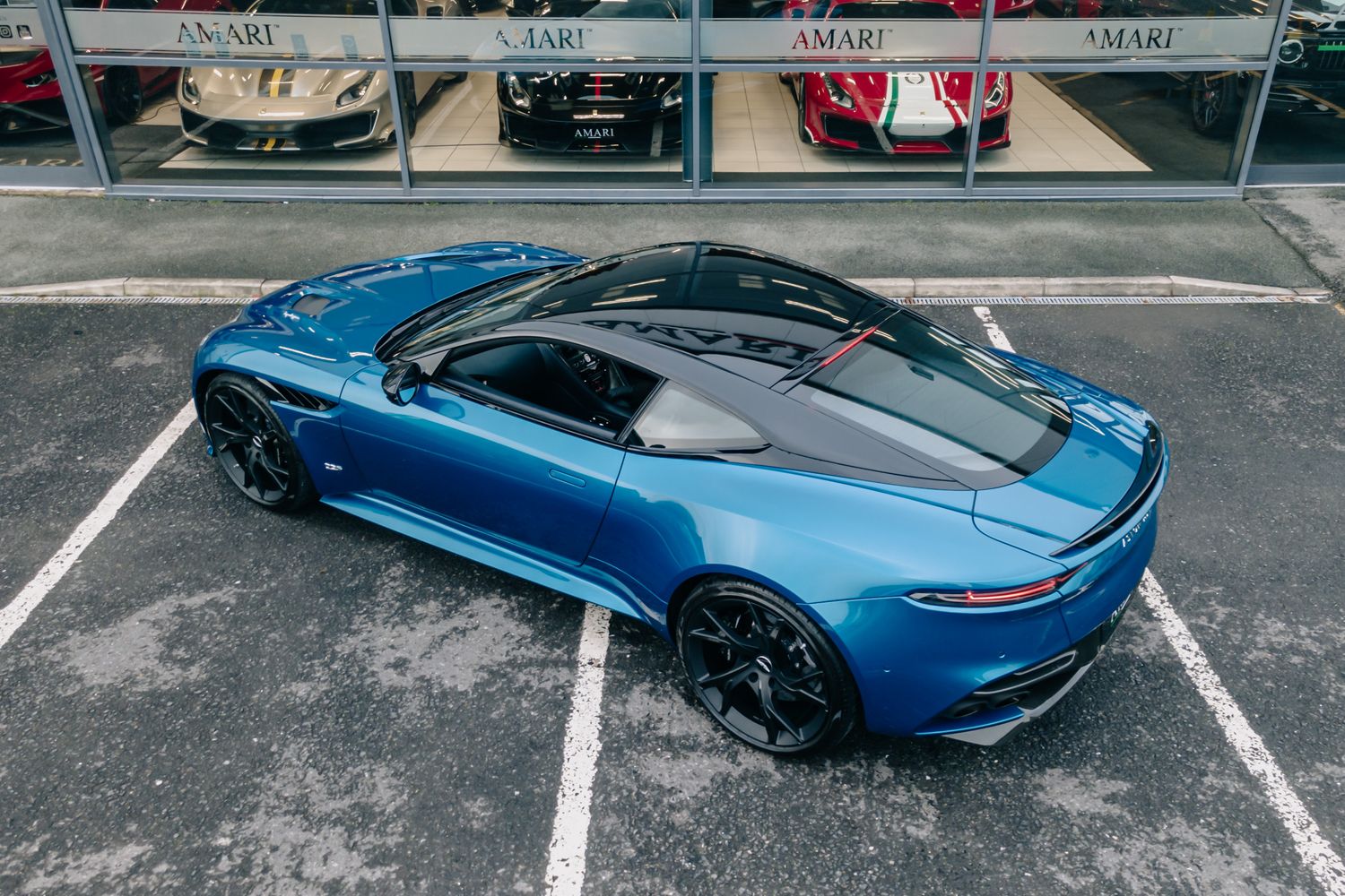 Aston Martin DBS Superleggera DBS SUPERLEGGERA V12 AUTO