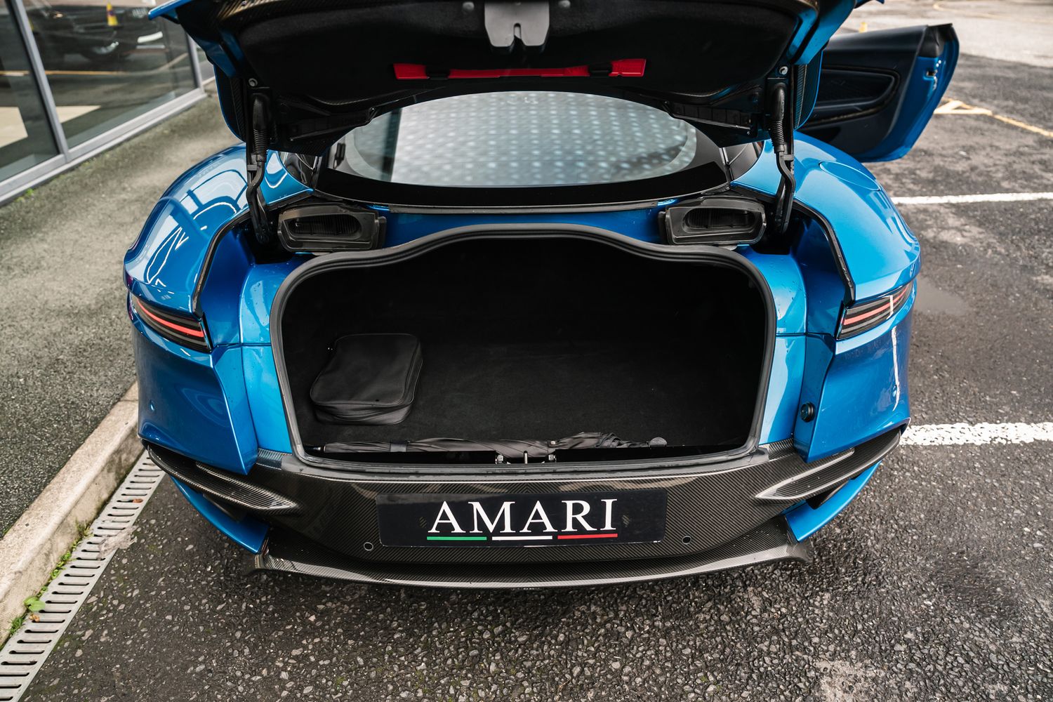 Aston Martin DBS Superleggera DBS SUPERLEGGERA V12 AUTO