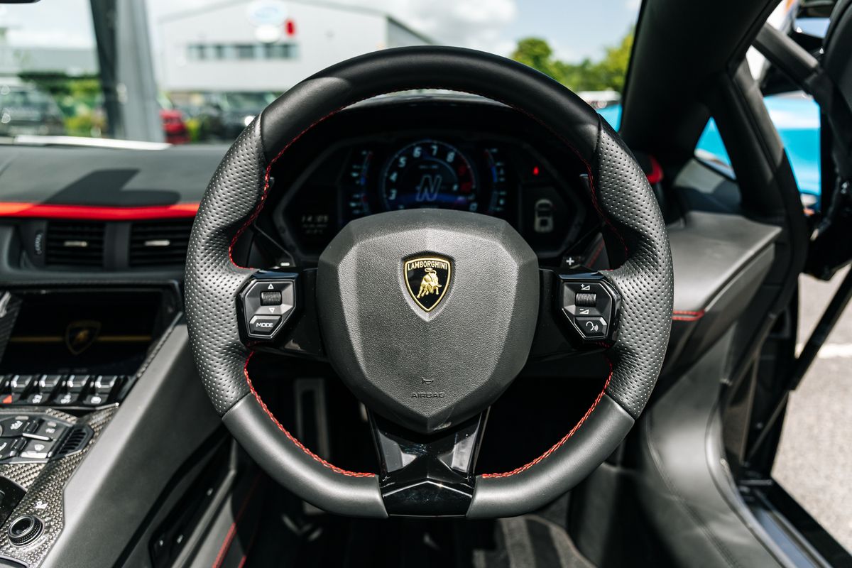 Lamborghini Aventador S Roadster LP 740-4 AVENTADOR S LP 740-4 S-A