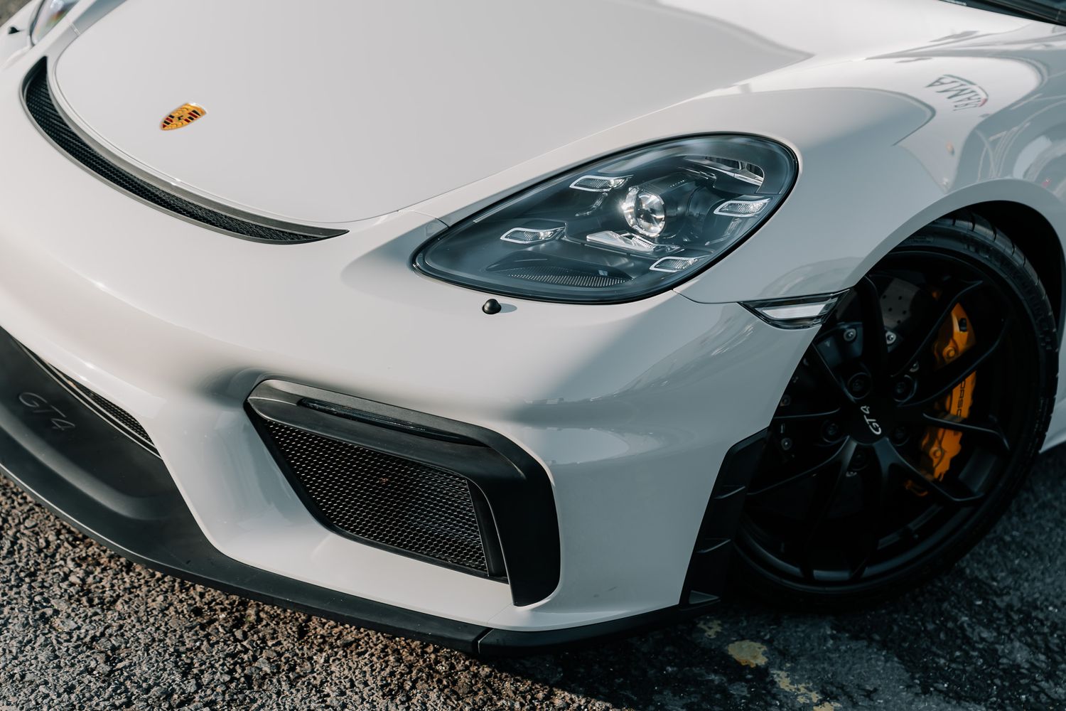 Porsche 718 Cayman GT4 718 CAYMAN GT4