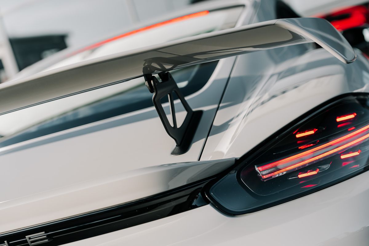 Porsche 718 Cayman GT4 718 CAYMAN GT4