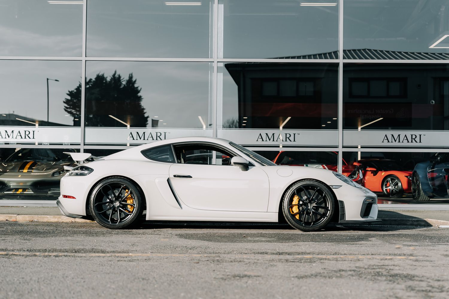 Porsche 718 Cayman GT4 718 CAYMAN GT4