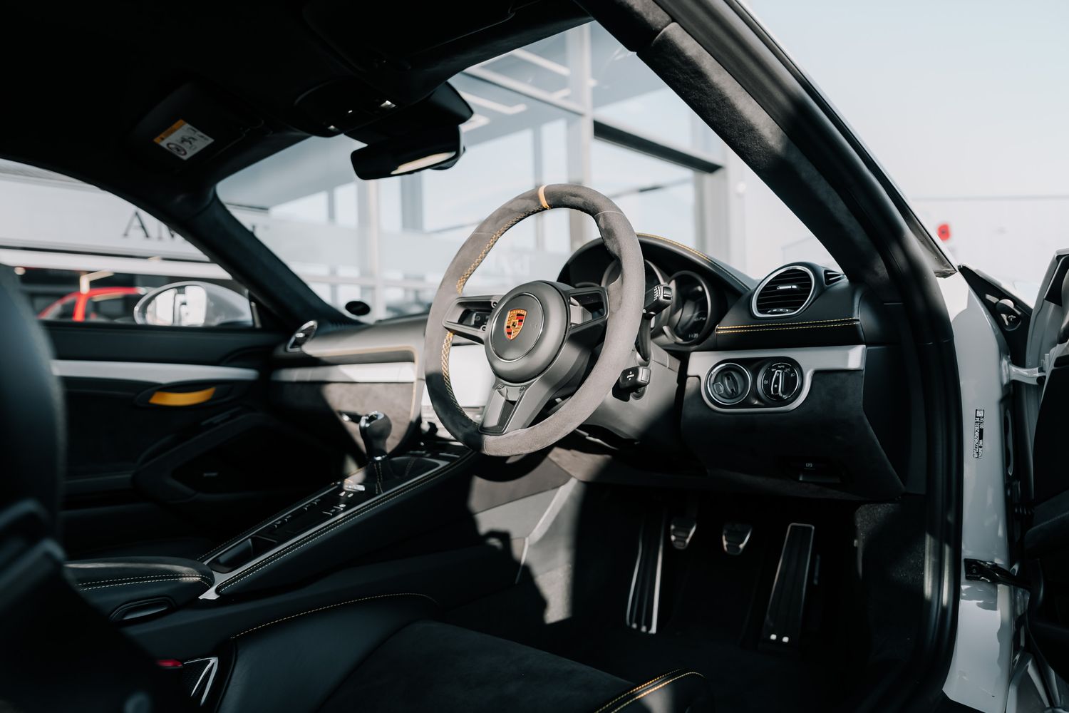 Porsche 718 Cayman GT4 718 CAYMAN GT4