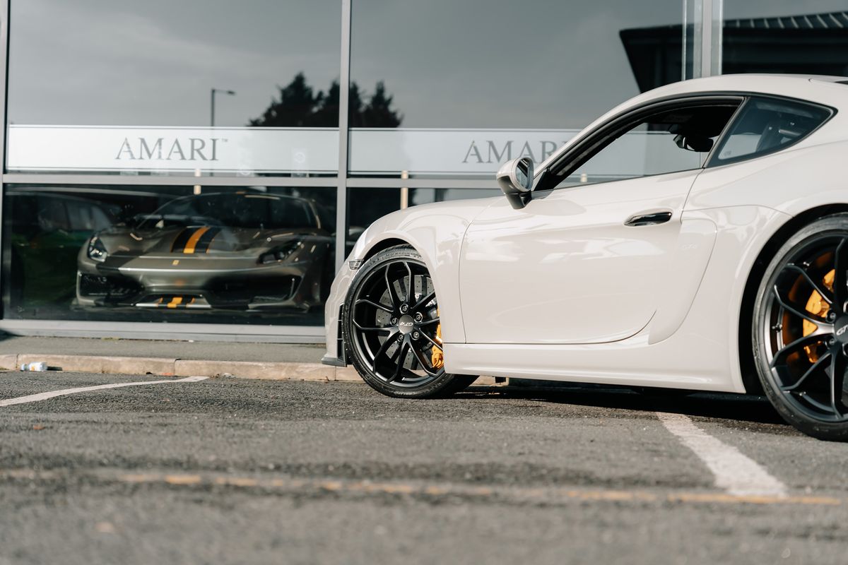 Porsche 718 Cayman GT4 718 CAYMAN GT4